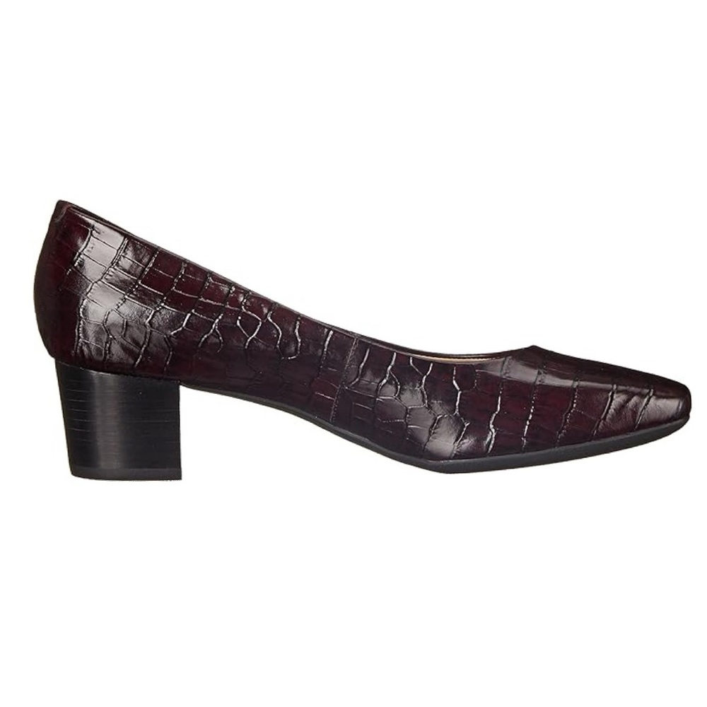 GEOX Brianna 2 Leather Croc Embossed Dress Pumps